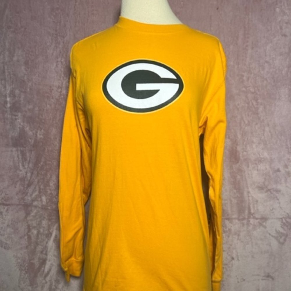 Boys NFL GreenBay Long Sleeve Shirt Size L